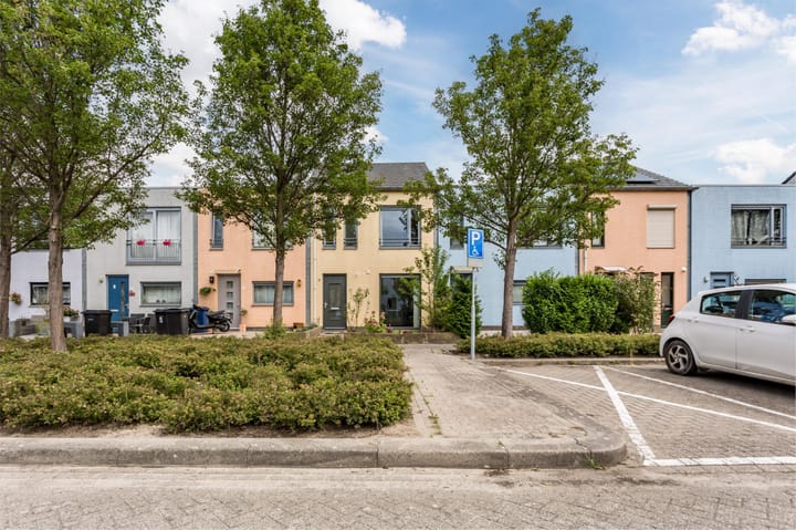 Tante Pollewopstraat 7 in Almere foto