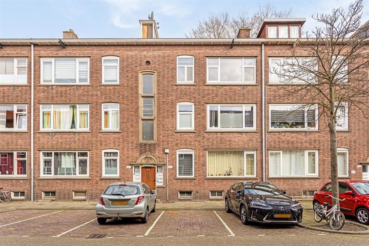 Tapuitstraat 42C in Rotterdam foto