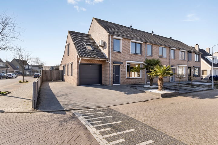 Tarweakker 1 in Arnemuiden foto