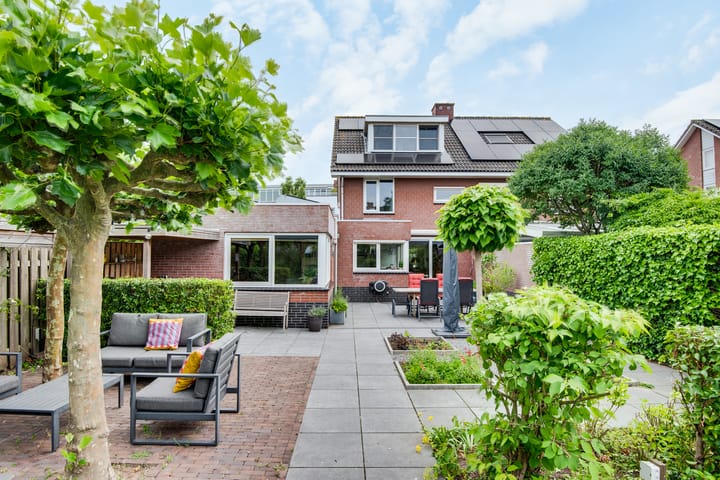 Tarweakker 20 in 's-Hertogenbosch foto