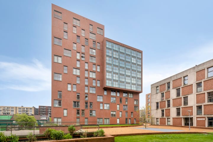 Teakhout 13a in Zaandam foto