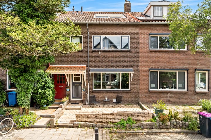 Tedingerstraat 45 in Leidschendam
