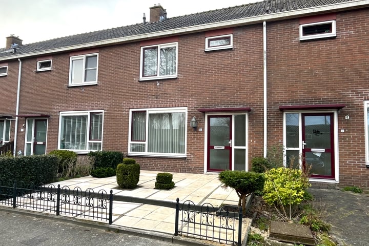 Tedingh van Berkhoutplantsoen 15 in Monnickendam foto