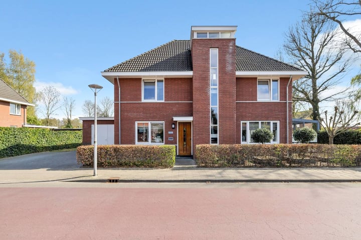 Tegelerweg 2 in Enschede foto
