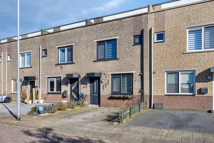 Tempeststraat 5B in Rotterdam foto