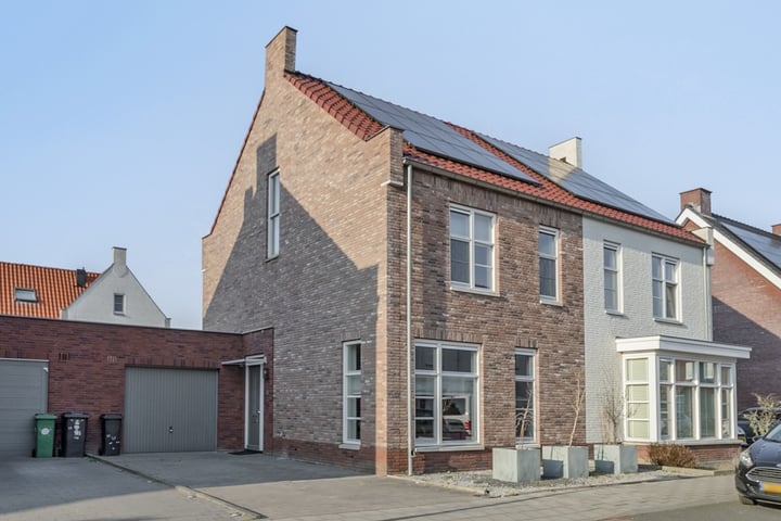 Ten Bleek 11 in Beek en Donk foto