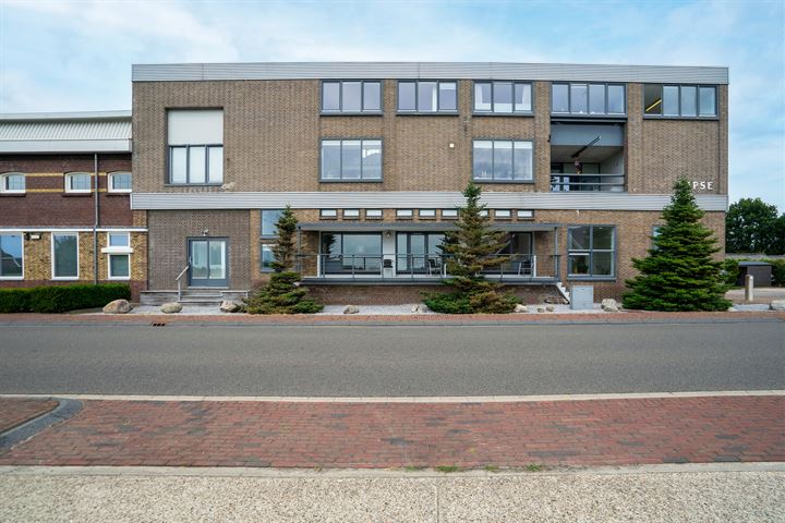Ten Darperweg 82 in Wapse foto