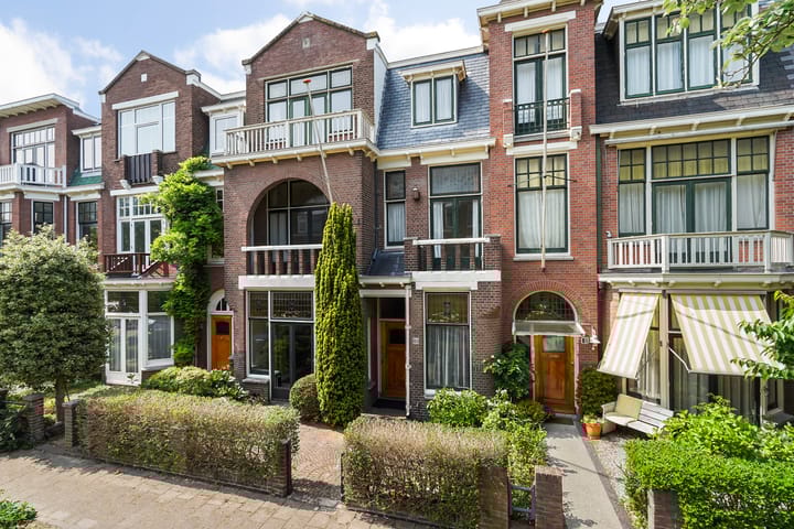 Ten Hovestraat 83 in 's-Gravenhage foto