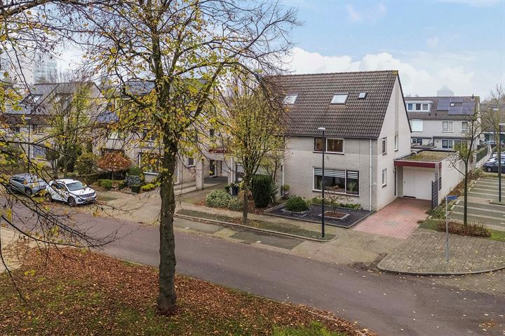 Tenderlaan 28 in Apeldoorn foto