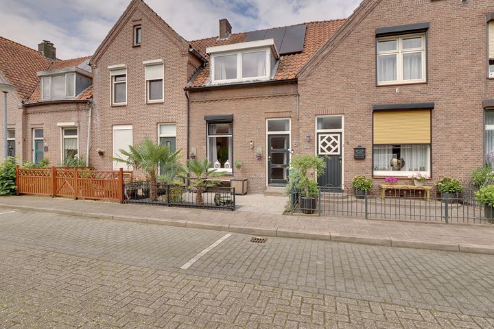 Tengbergenstraat 6 in Tolkamer foto
