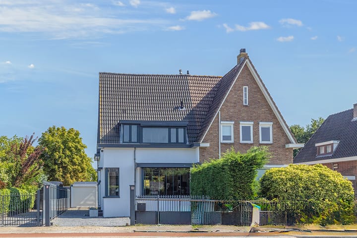 Terbregseweg 93 in Rotterdam foto