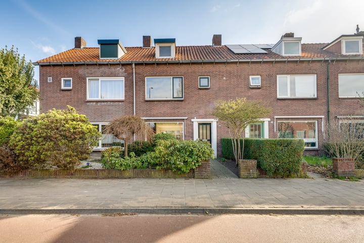 Terheijdenseweg 156 in Breda foto