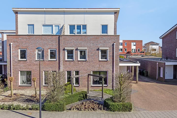 Terp 23 in Kampen foto