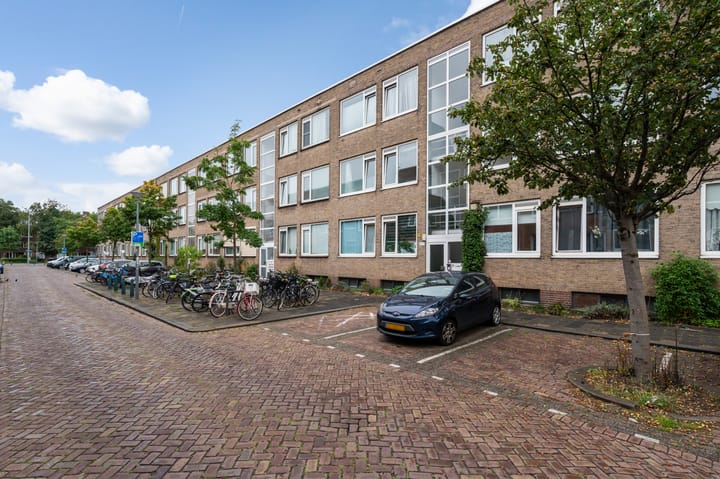 Terschellingsestraat 13B in Rotterdam foto
