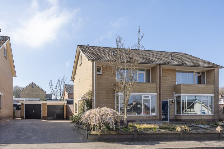 Teunis Lodderstraat 47 in Rijssen