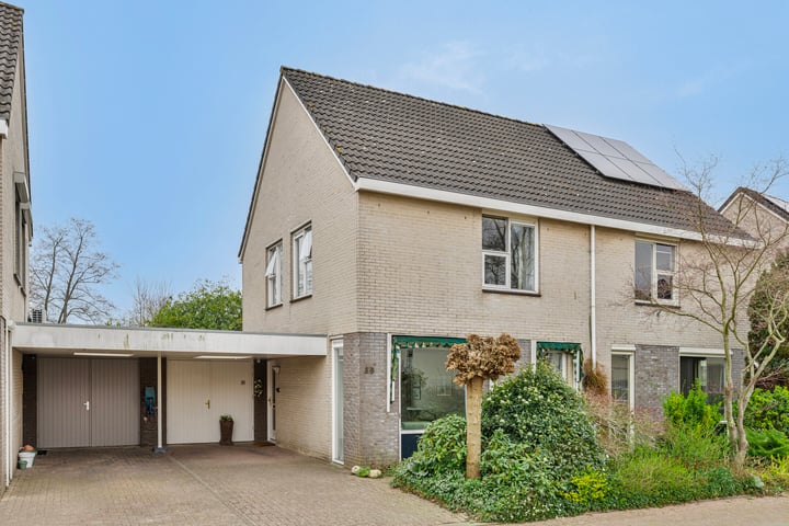 Theo van Doesburgstraat 39 in Enschede foto