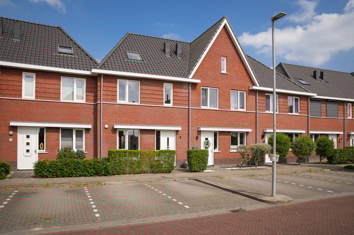 Theo van Rijenlaan 13 in Zaltbommel foto