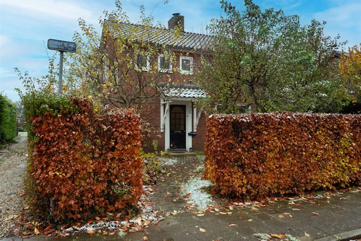 Theodorus Repkesstraat 6 in Weurt foto