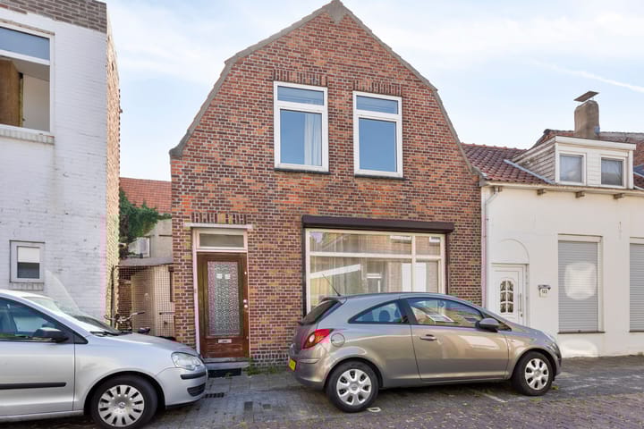 Tholensstraat 147 in Terneuzen foto