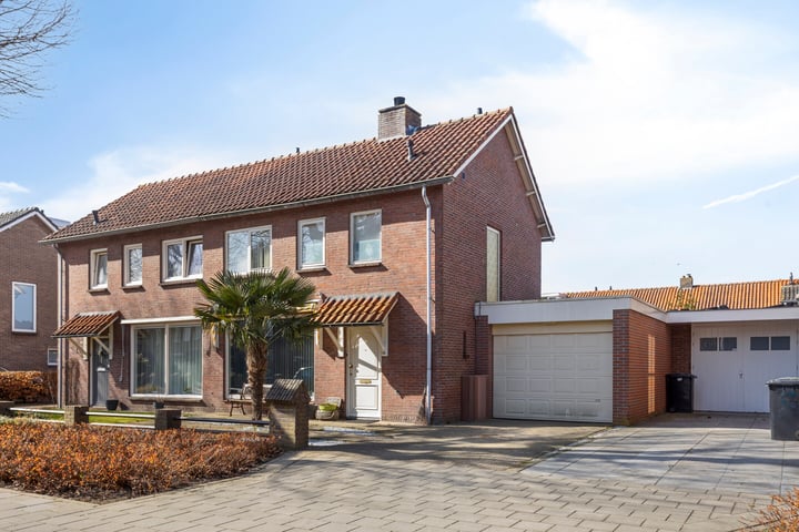 Thorbeckelaan 38 in Waalwijk foto
