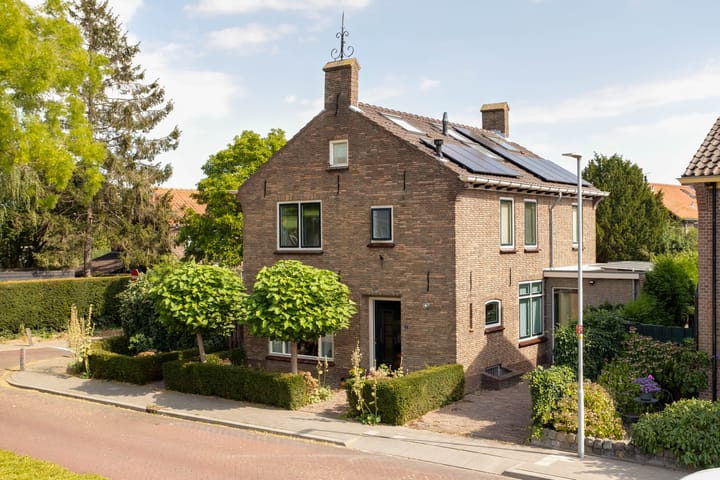 Thorbeckeplein 1 in Zaltbommel foto