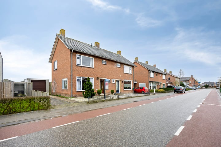 Tielsestraat 23 in Valburg foto