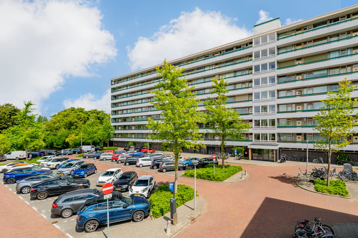 Tiengemeten 185 in Amstelveen foto