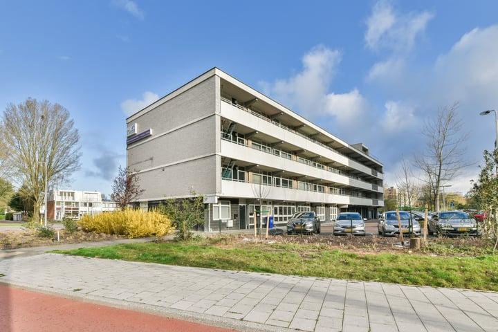 Tiengemeten 29 in Amstelveen foto