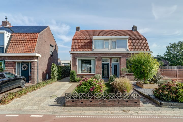 Tilburgseweg 11 in Sprang-Capelle foto