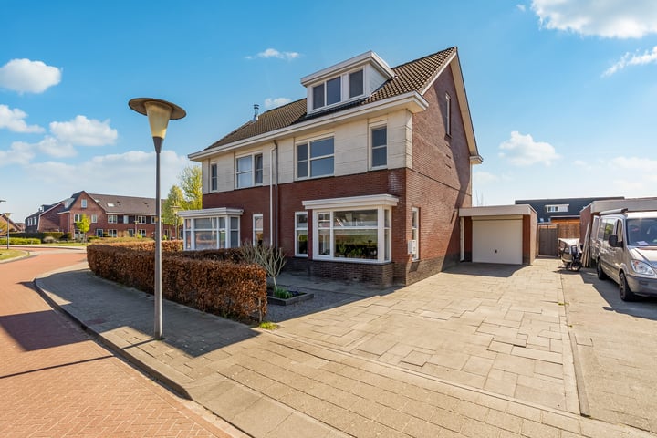 Tinnegieter 22 in Zeewolde foto