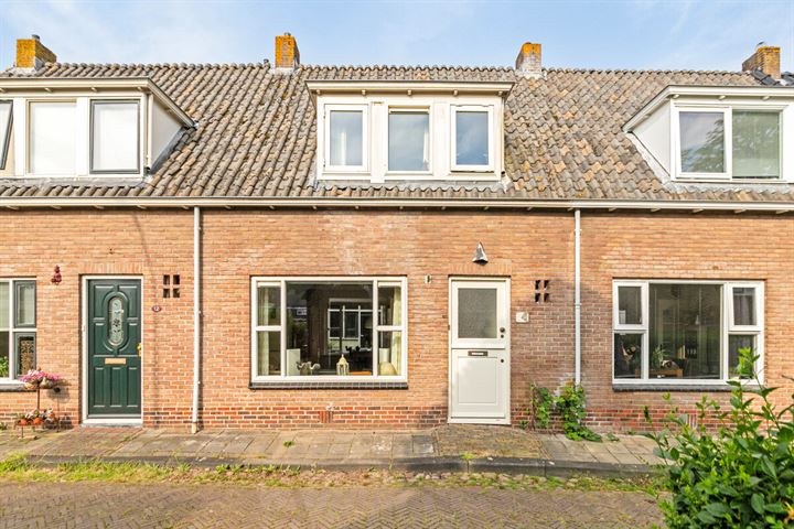 Tiphofweg 14 in Zuidlaren foto