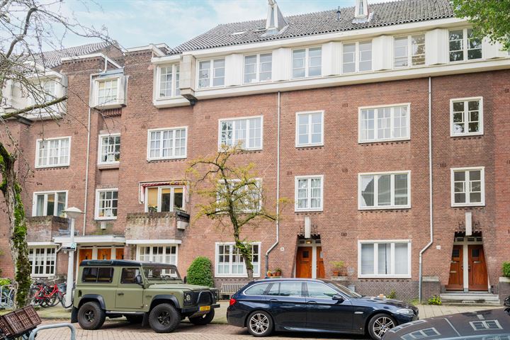 Titiaanstraat 36-H in Amsterdam foto