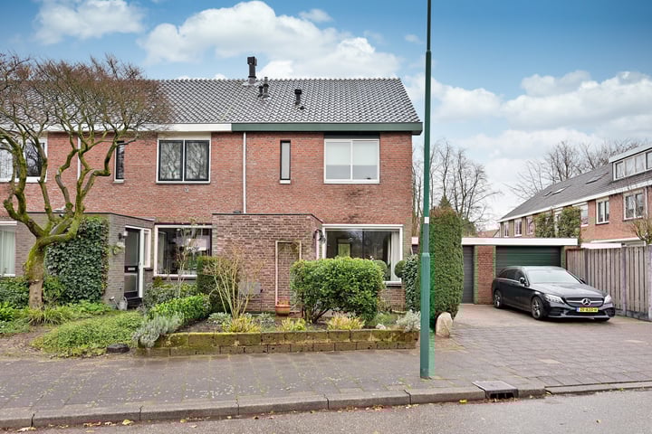 Titus Brandsmastraat 25 in Soest foto
