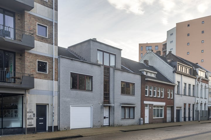 Tivolistraat 128 in Tilburg foto