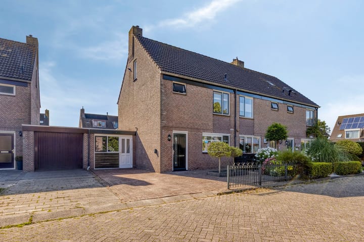 Tjadenweg 37 in Wijdewormer