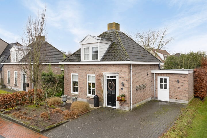 Tjaskermolen 30 in de Lutte foto