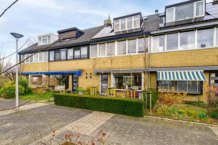 Tjerk Hiddessingel 77 in Hendrik-Ido-Ambacht foto