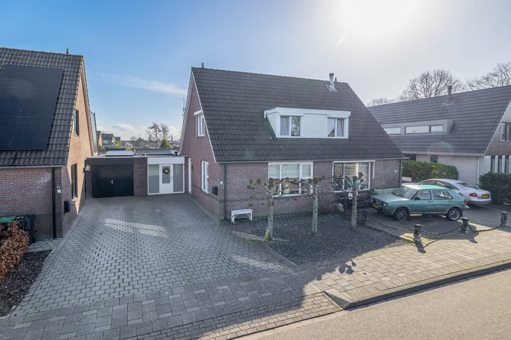 Tjeukemeerstraat 9 in Lemmer