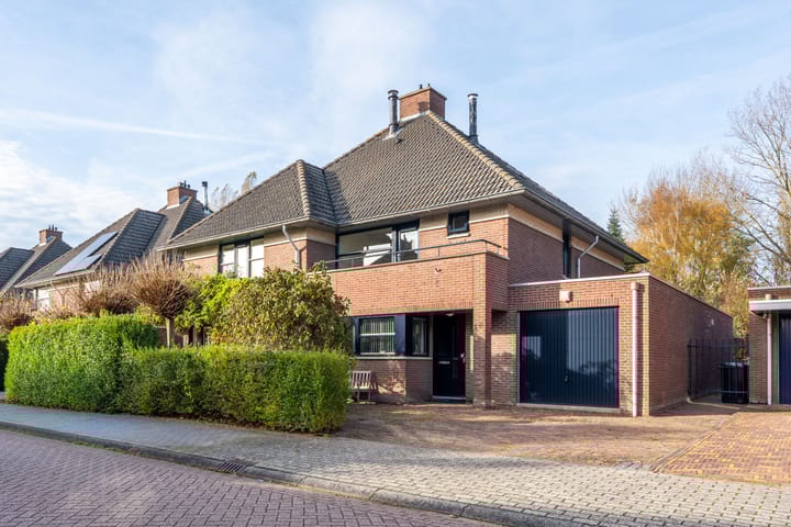 Toernooiveld 35 in Almere