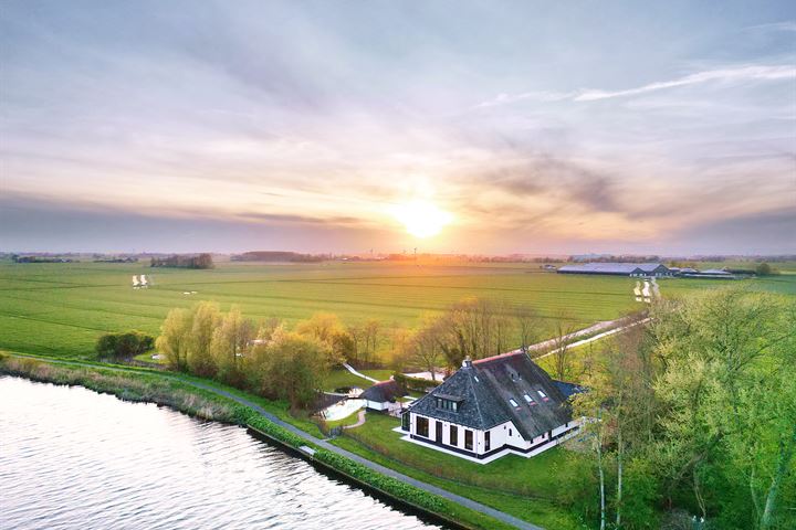 Tolhuis 1 in Burdaard