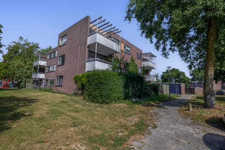 Tolhuis 7859 in Nijmegen foto