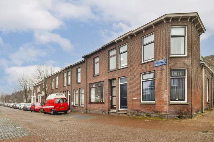 Tolstoistraat 45 in Zaandam foto