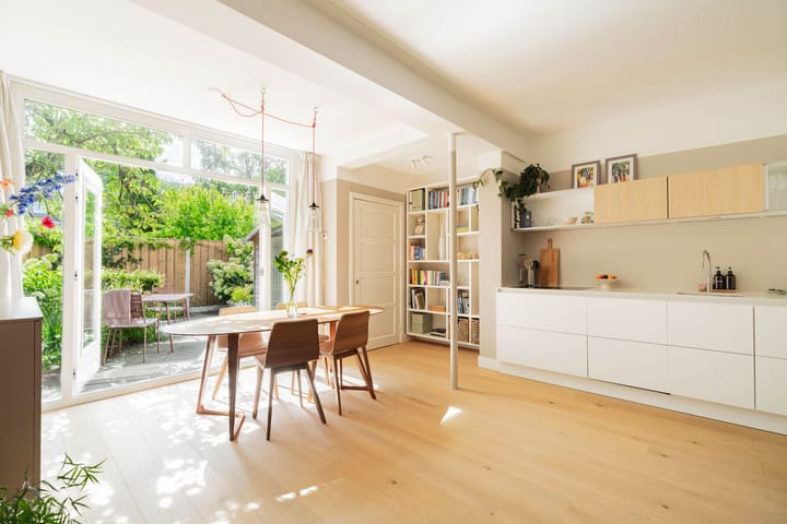Tolstraat 140-HL in Amsterdam foto