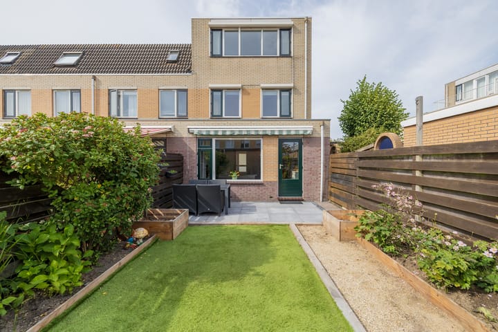 Tongelaer 106 in Hillegom foto