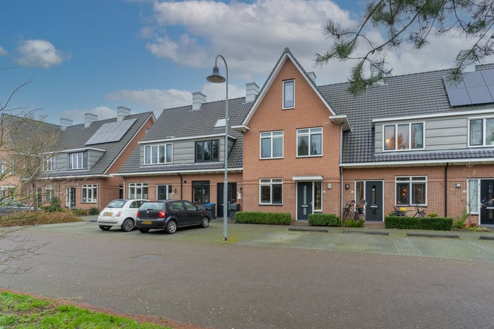 Tonnenbergerhout 44 in Harderwijk foto