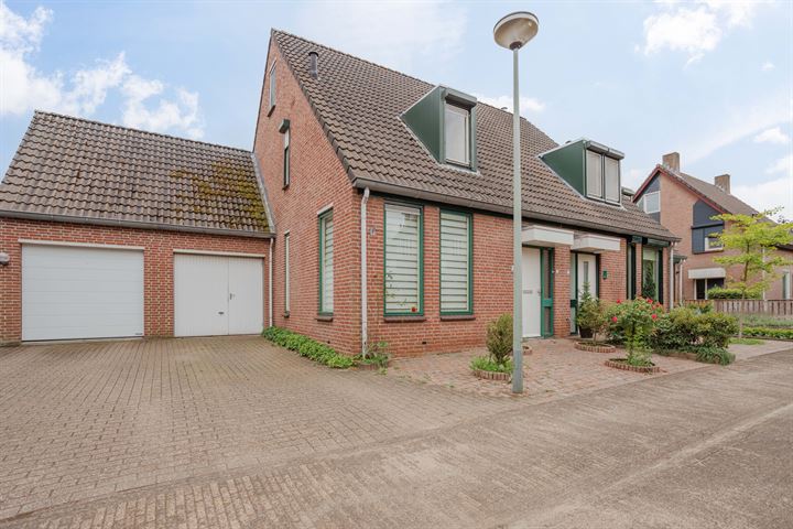 Toon Peetersstraat 8 in Broekhuizenvorst foto