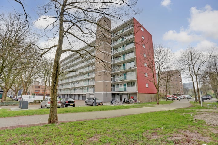 Toon Verheystraat 121 in Schiedam foto