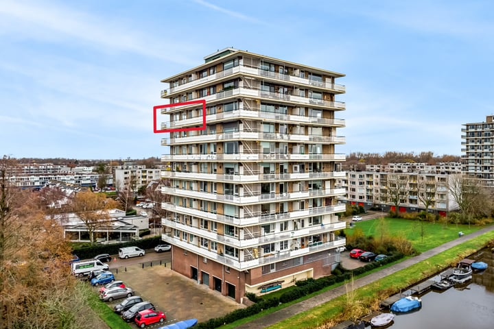 Tooroplaan 106 in Maassluis foto