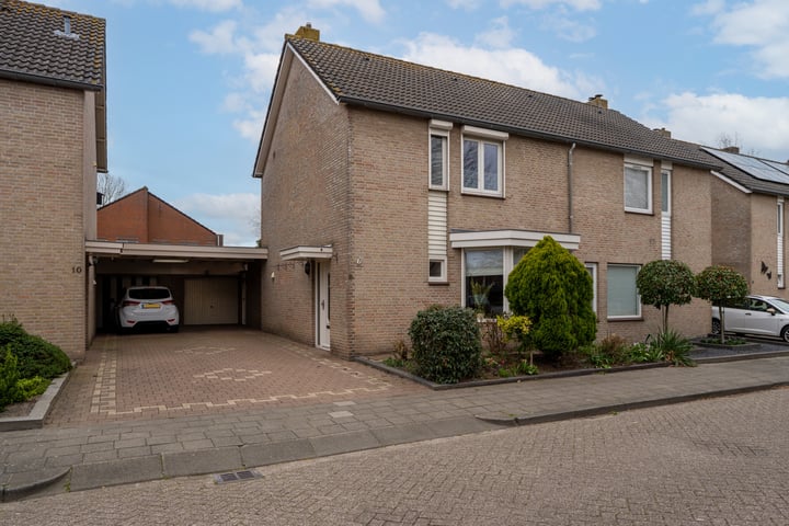 Tooropstraat 8 in Sprang-Capelle foto