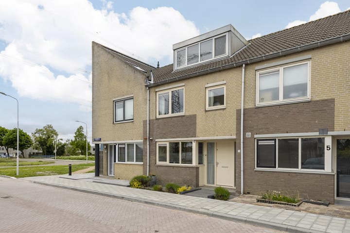Top Naeffstraat 3 in Zaandam foto